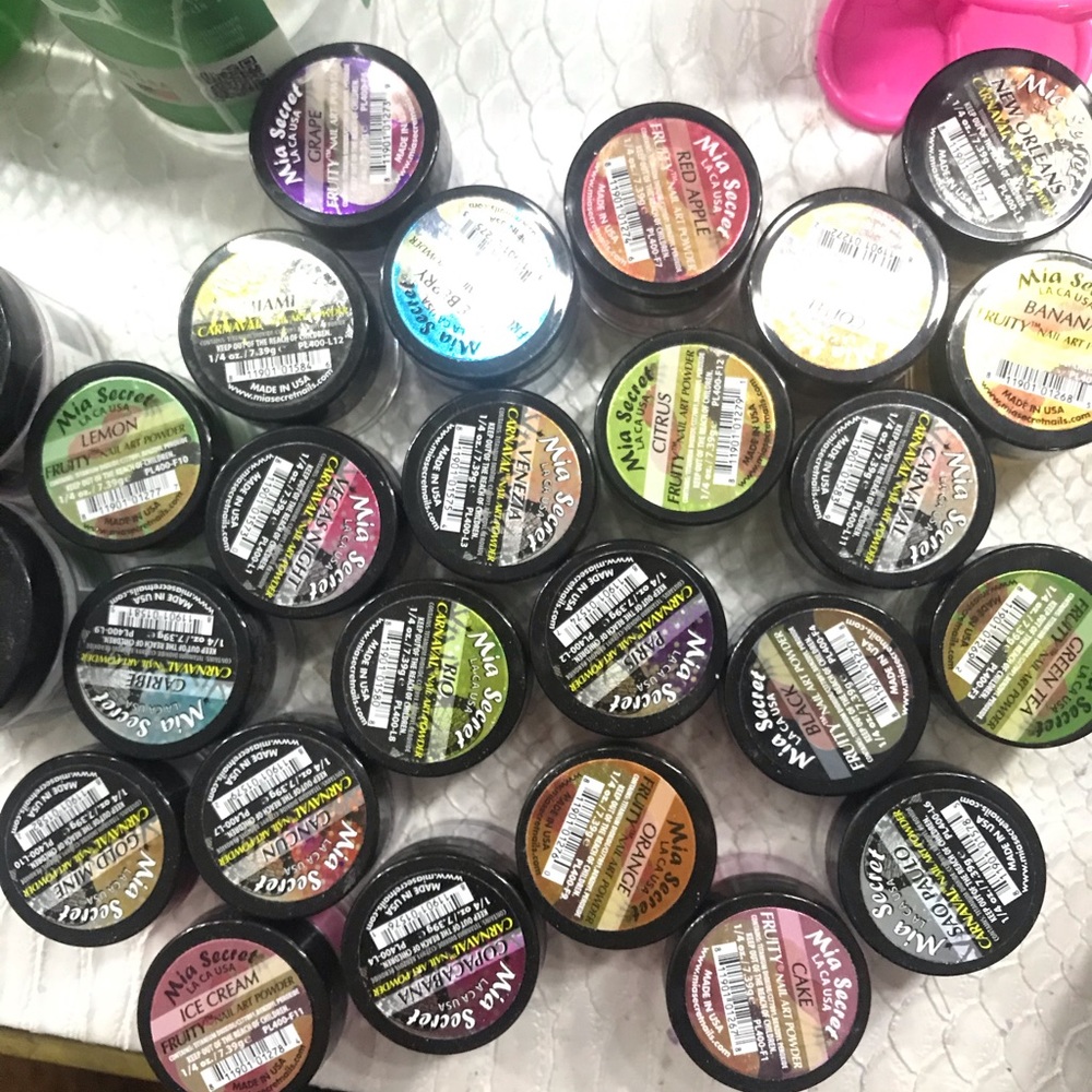 MIA SECRET- acrylic nail powders